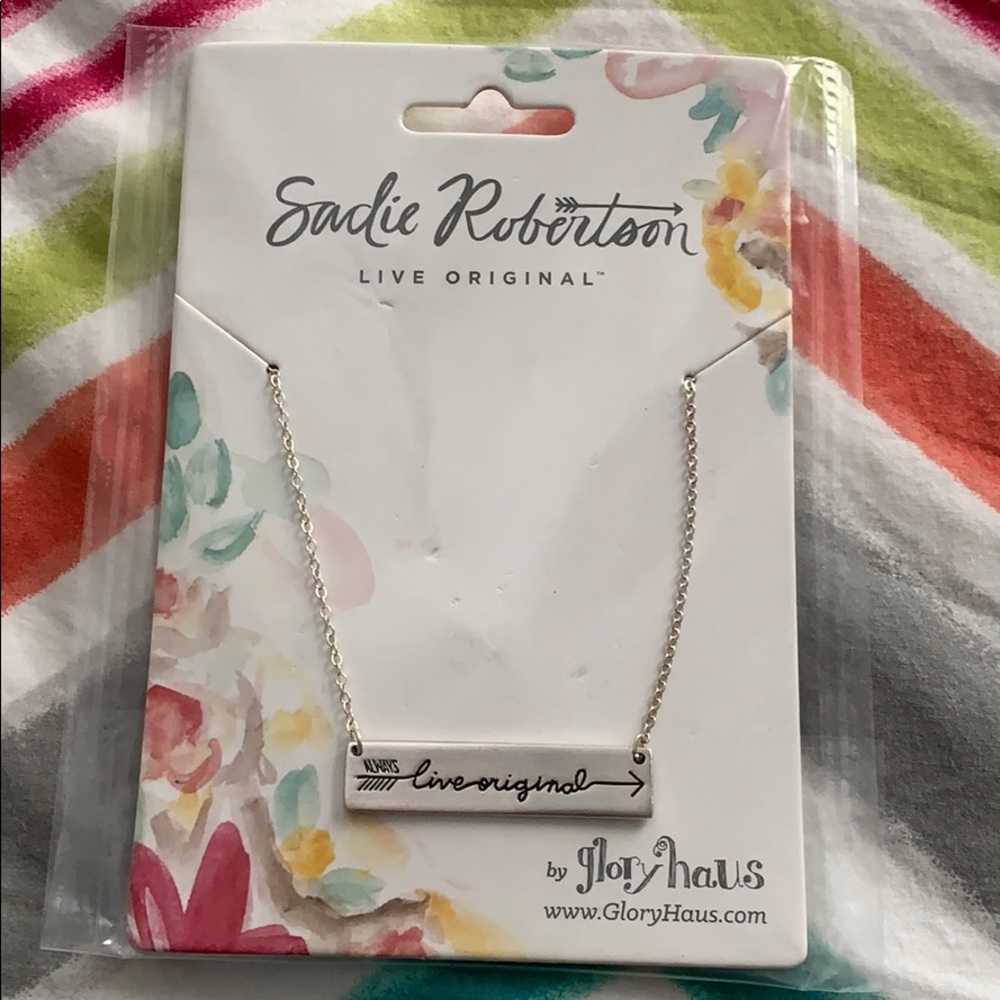 Sadie Robertson Necklace